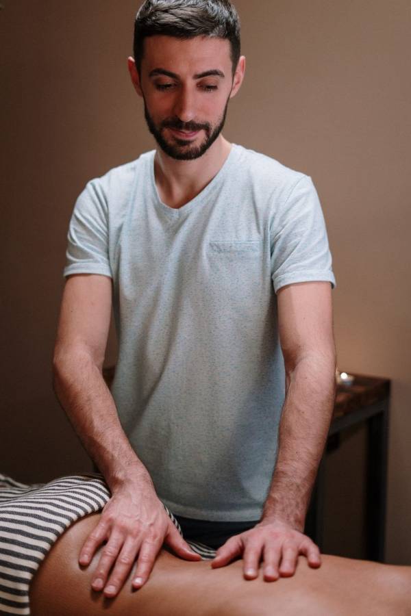 Massage californien ou massage suédois : quelle différence ?