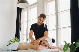 Le massage suédois : origines, technique et bienfaits
