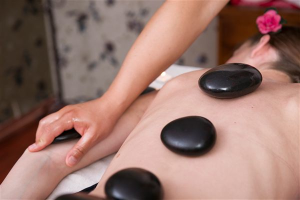Massage californien chez Atelier Renaissance